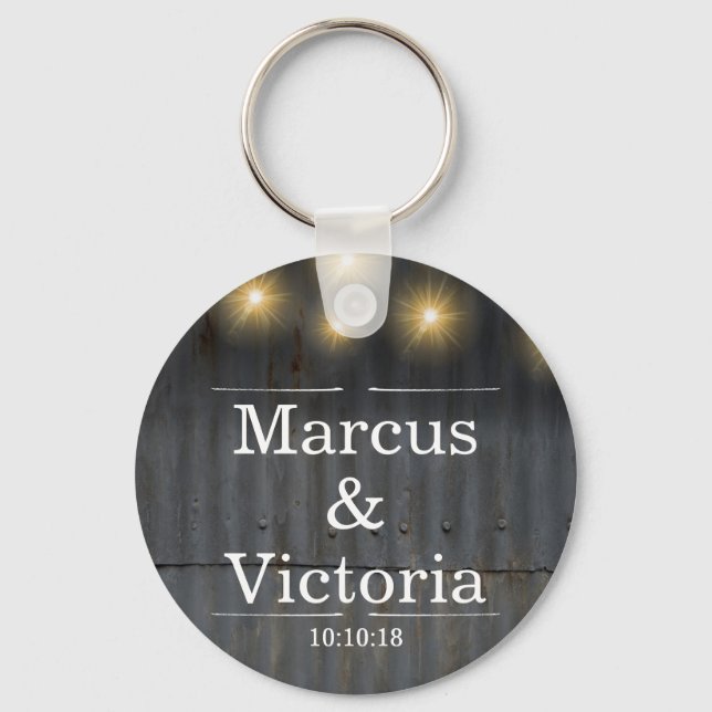 Rustic tin bard door weddimg keychain (Front)