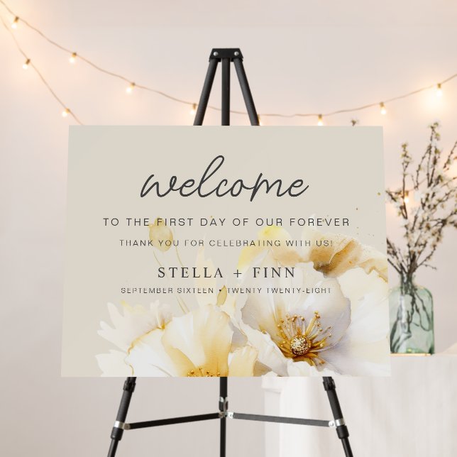 Rustic White Gold Flower Welcome Reception Wedding Foam Board (In Situ (Stand))