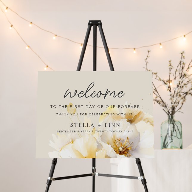 Rustic White Gold Flower Welcome Reception Wedding Foam Board (In Situ (Stand))
