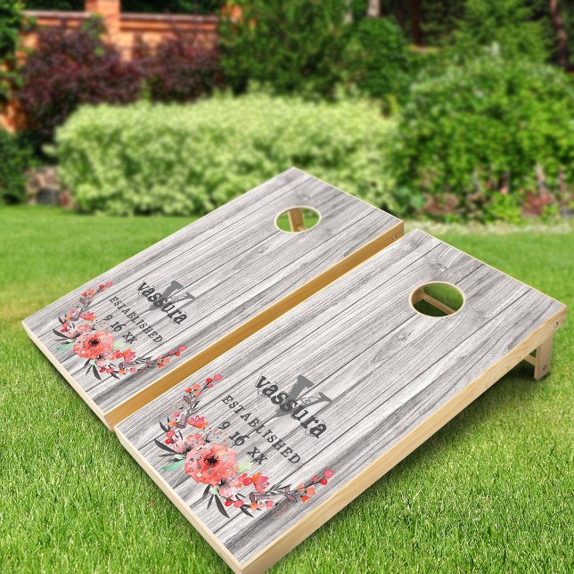 Rustic Wood Floral Wedding Personalized Cornhole Set (Rustic Wood Floral Wedding Personalized Cornhole Set)