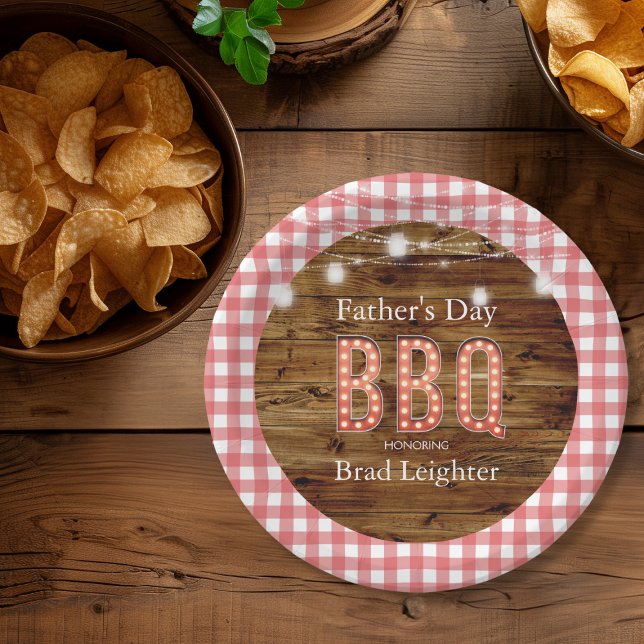 Rustic Wood Gingham Father's Day BBQ Paper Plates (Rustic Wood Gingham Father's Day BBQ Paper Plates)