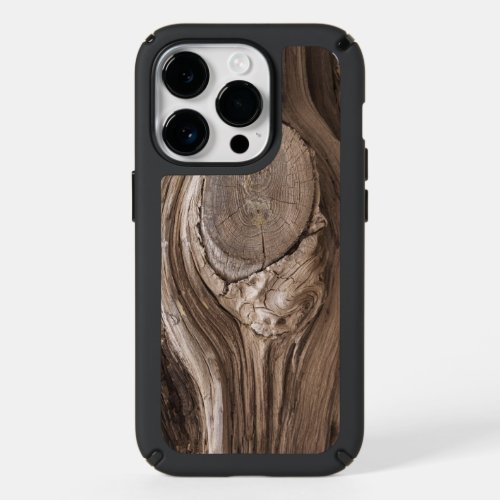 Rustic Wood Textures Pine Knot Close_Up Photograph Speck iPhone 14 Pro Case