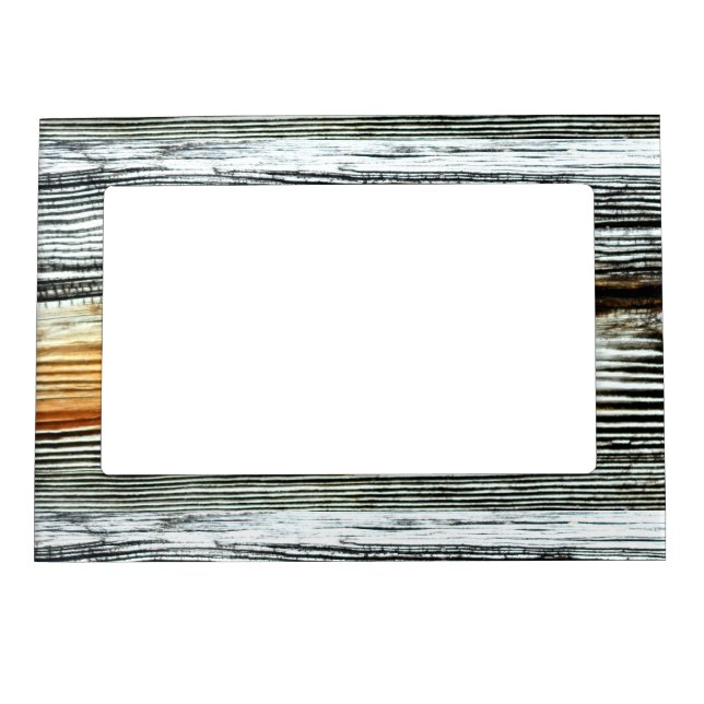 rusty driftwood boards magnetic frame (Front)