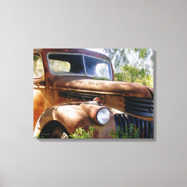 Rusty Vintage Truck Canvas Print (Front)