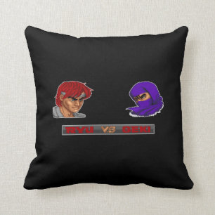 Ryu Vs Geki Throw Pillow