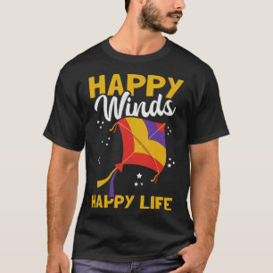 S2 Kite Flying Fly Kites (121) T-Shirt