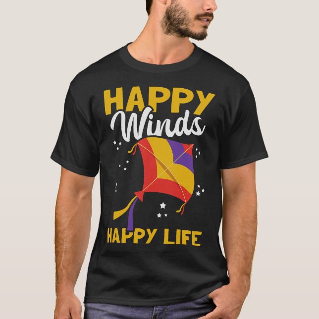 S2 Kite Flying Fly Kites (121) T-Shirt (Front)