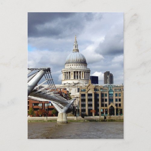 S Pauls Cathedral_Millennium Bridge_London Postcard