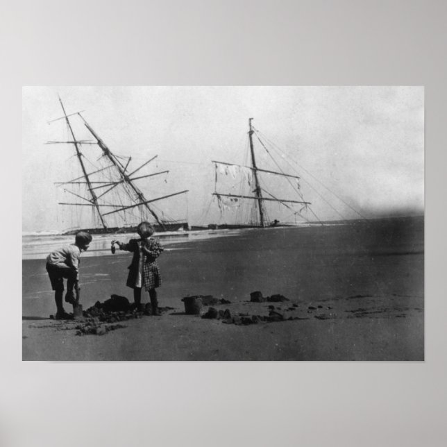 S.S. Alice McDonald Wreck Ilwaco Peninsula Poster (Front)