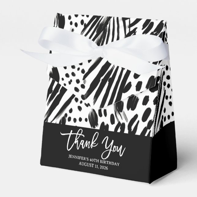 Safari Animals' Fur Prints Pattern Black and White Favor Boxes (Front Side)