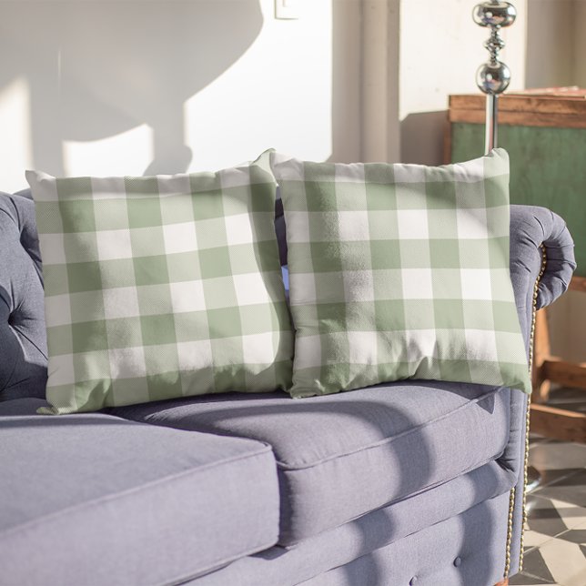 Sage Green and White Gingham Plaid Throw Pillow (Sage Green and White Gingham Plaid Throw Pillow)