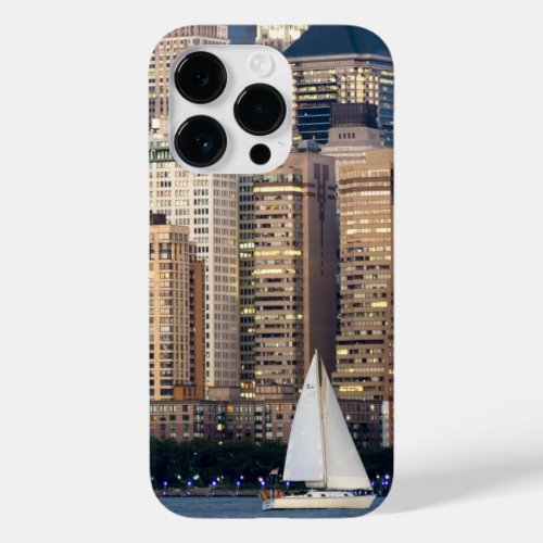 Sailing the Hudson River in New York Case_Mate iPhone 14 Pro Case