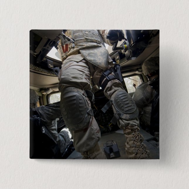 Sailors learn convoy procedures button (Front)