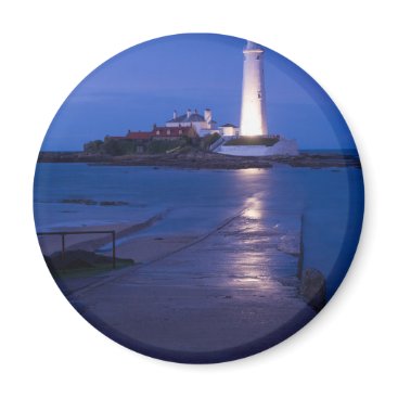 Saint Mary's Lighthouse at Whitley Bay Magnet Saint Mary's Lighthouse at Whitley Bay Magnet