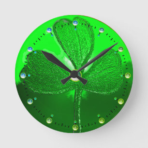 SAINT PATRICK'S CELTIC HEART,GREEN SHAMROCK ROUND CLOCK