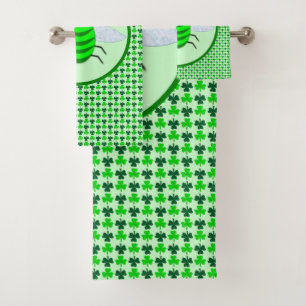 Saint Patricks Day Bee and Shamrocks Bath Towel Set