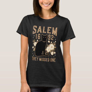 Salem 1692 They Missed One Salem Witch Trial Moon T-Shirt