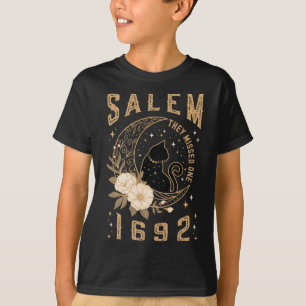 Salem 1692 They Missed One Witch Trial Black Cat M T-Shirt
