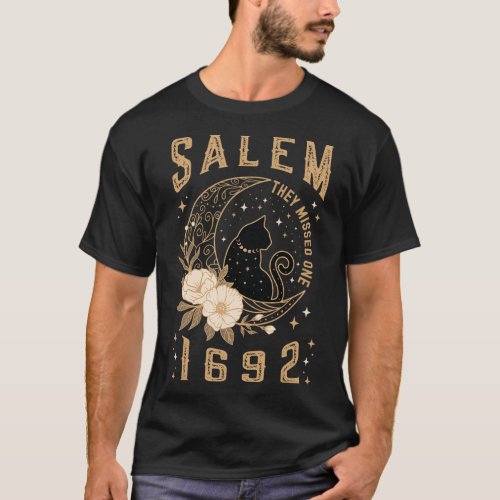 Salem 1692 They Missed One Witch Trial Black Cat M T_Shirt