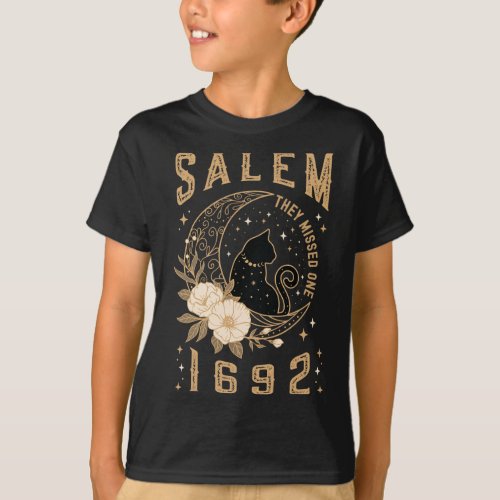 Salem 1692 They Missed One Witch Trial Black Cat M T_Shirt