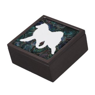 Samoyed on Electric Roses;Magnetic Wooden Gift Box