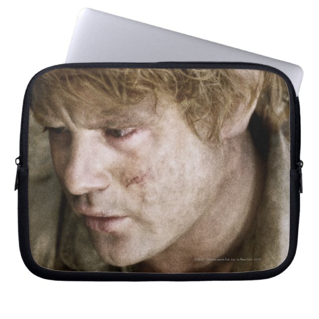 Samwise side face laptop sleeve (Front)