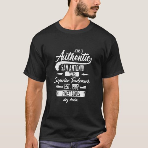 San Antonio Texas 1982 Authentic Vintage Birthday  T_Shirt