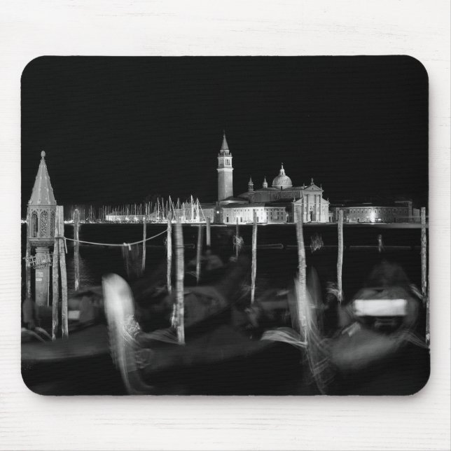 San Giorgio Maggiore church, gondolas in Venice Mouse Pad (Front)