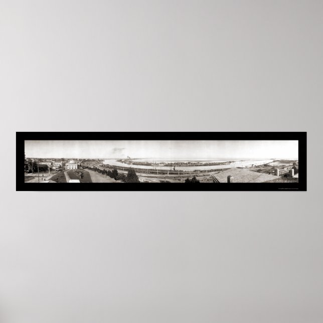 San Pedro, CA Huge Photo 1909 Poster (Front)