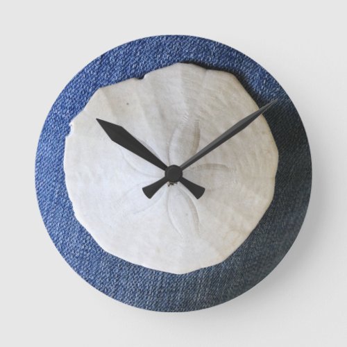 Sand Dollar Delight Round Clock