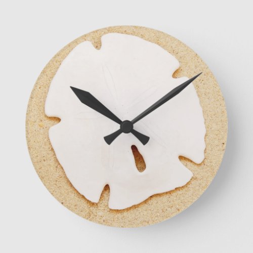 Sand Dollar on the Beach Round Clock