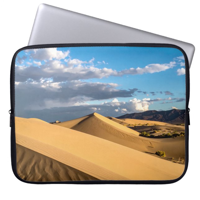 Sand dunes laptop sleeve (Front)