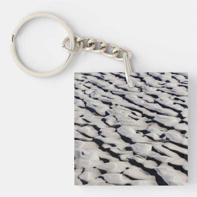Sand pattern keychain (Front)