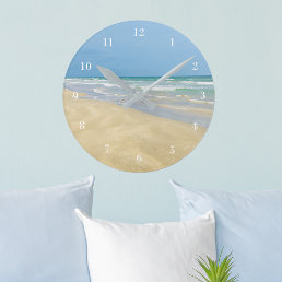 Sandpiper on the Seashore | Beautiful Beach Round Clock