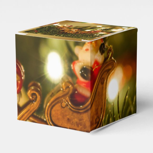 Santa And Reindeer Favor Boxes (Front Side)