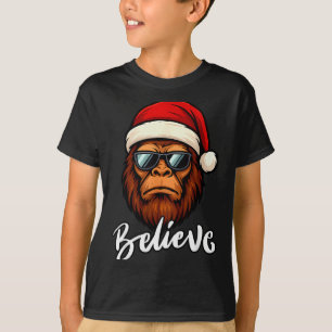 Santa Bigfoot Christmas Funny Sasquatch Believe Xm T-Shirt