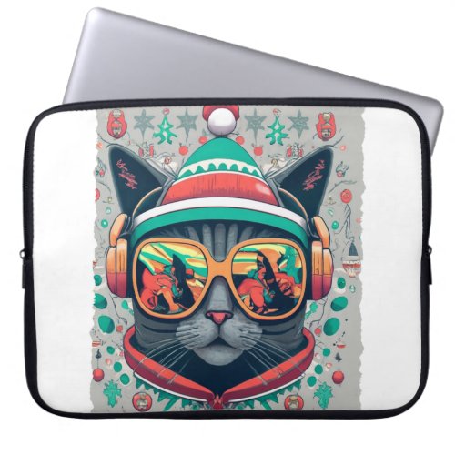 Santa Cat Christmas Gamer T_Shirt Get Your Festiv Laptop Sleeve