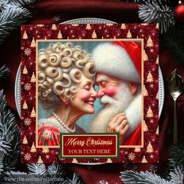 Santa Claus Napkins Red Gold Green Christmas Theme (Santa Claus Napkins Red Gold Green Christmas Theme)