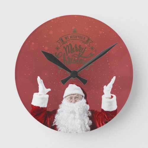 Santa ClausSnowflakesRed    Round Clock