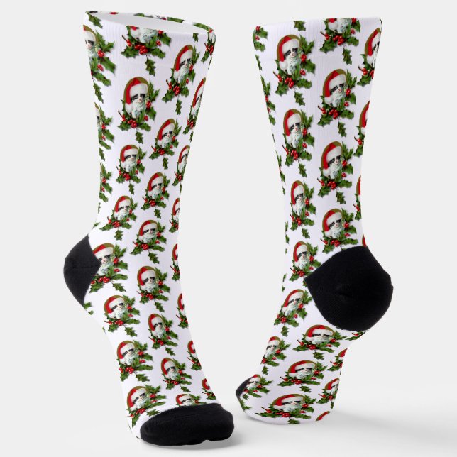 Santa Hat Kitten Wreath Christmas Socks (Angled)