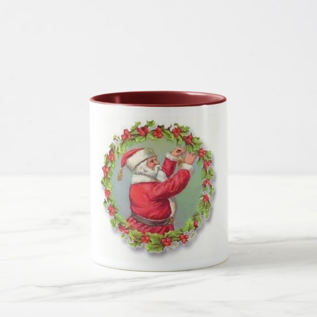 Santa in a Wreath Mug (Center)
