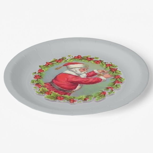 Santa in a Wreath Paper Plates (Angled)