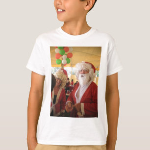 Santa & Mrs. Claus Christmas Celebration – Festive T-Shirt