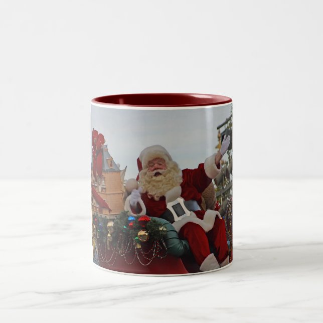 Santa on Parade Mug (Center)