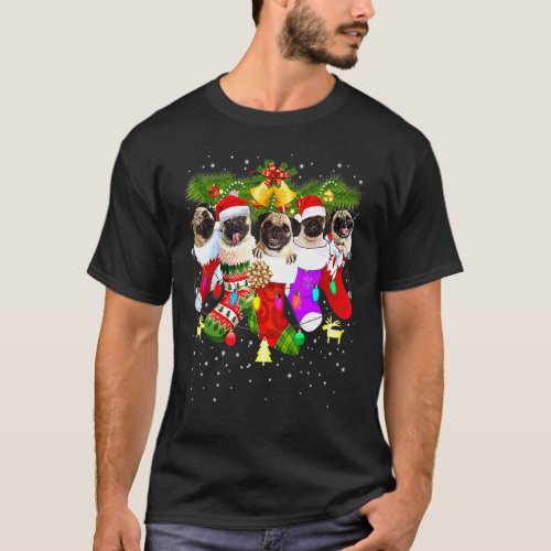 Santa Pugs In Christmas Socks Funny Xmas Dog Pug M T-Shirt