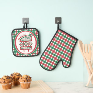 Santa’s Retro Marquee – Ho Ho Ho Merry & Bright Oven Mitt & Pot Holder Set