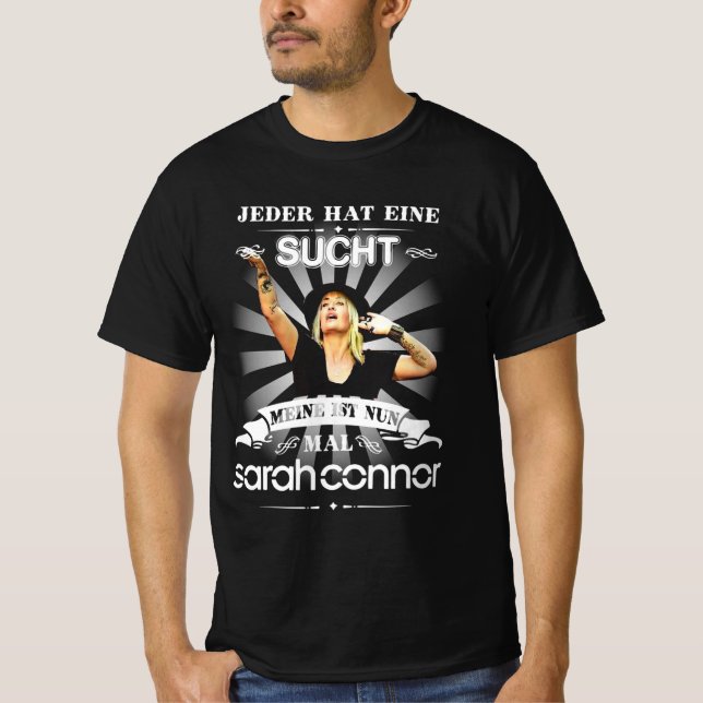 Sarah connor funnys T-Shirt (Front)