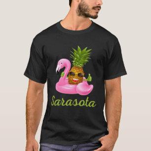 Sarasota Florida Beach Tropical  Flamingo Pineappl T-Shirt