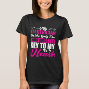 Sarcastic  Jokes Electrician Girlfriend Wife  1 T-Shirt