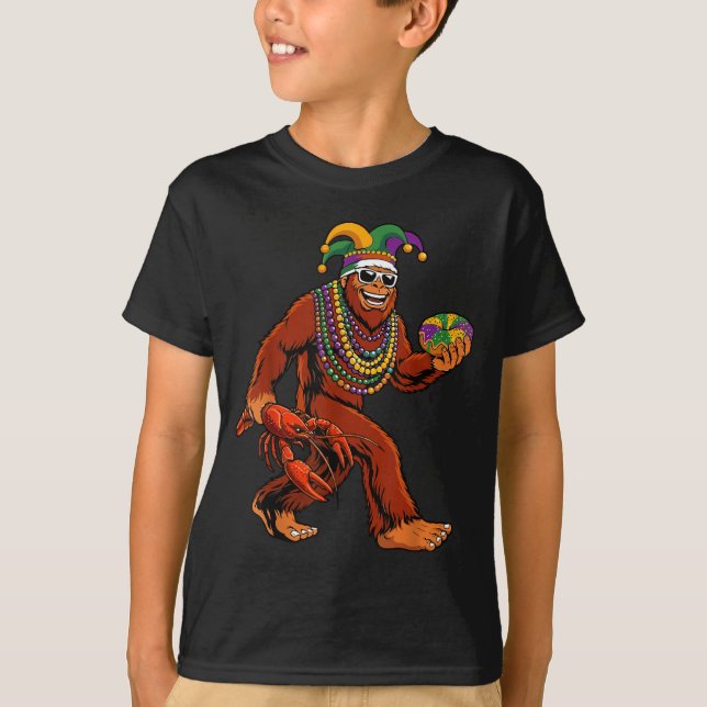 Sasquatch Mardi Gras Bigfoot Parade Beads King Cak T-Shirt (Front)